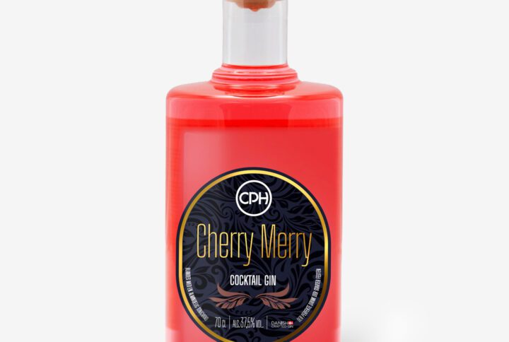 Produktbillede af en flaske Cherry Merry Cocktail gin fra Copenhagen Original på en lys baggrund